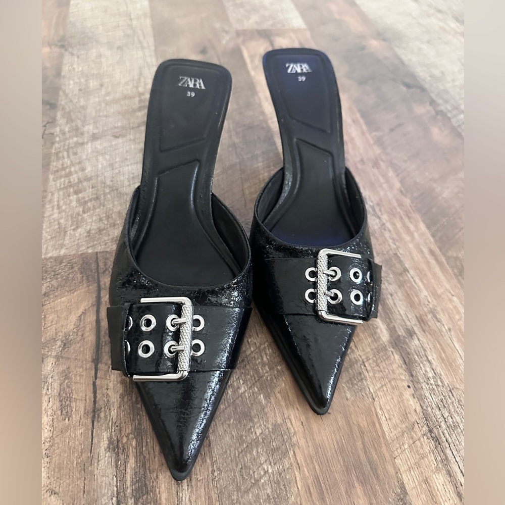 Zara Black Pointed Toe Mules